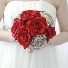 ベロアローズとシルバーグレーのスタイリッシュブーケ