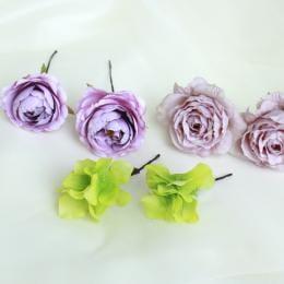 シックなピンクのバラとフレッシュグリーンのヘッドドレス(髪飾り)6輪