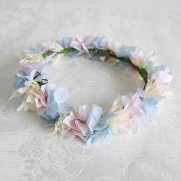 ミニガーベラとアジサイのパステルカラー花冠