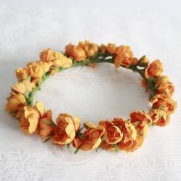 オレンジバラの花冠